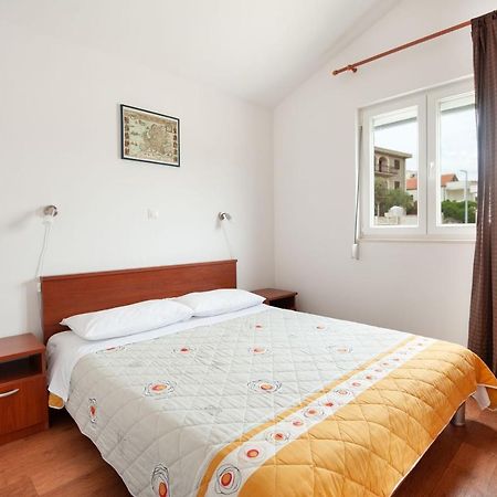 טרוגיר Apartments Lumaduma מראה חיצוני תמונה