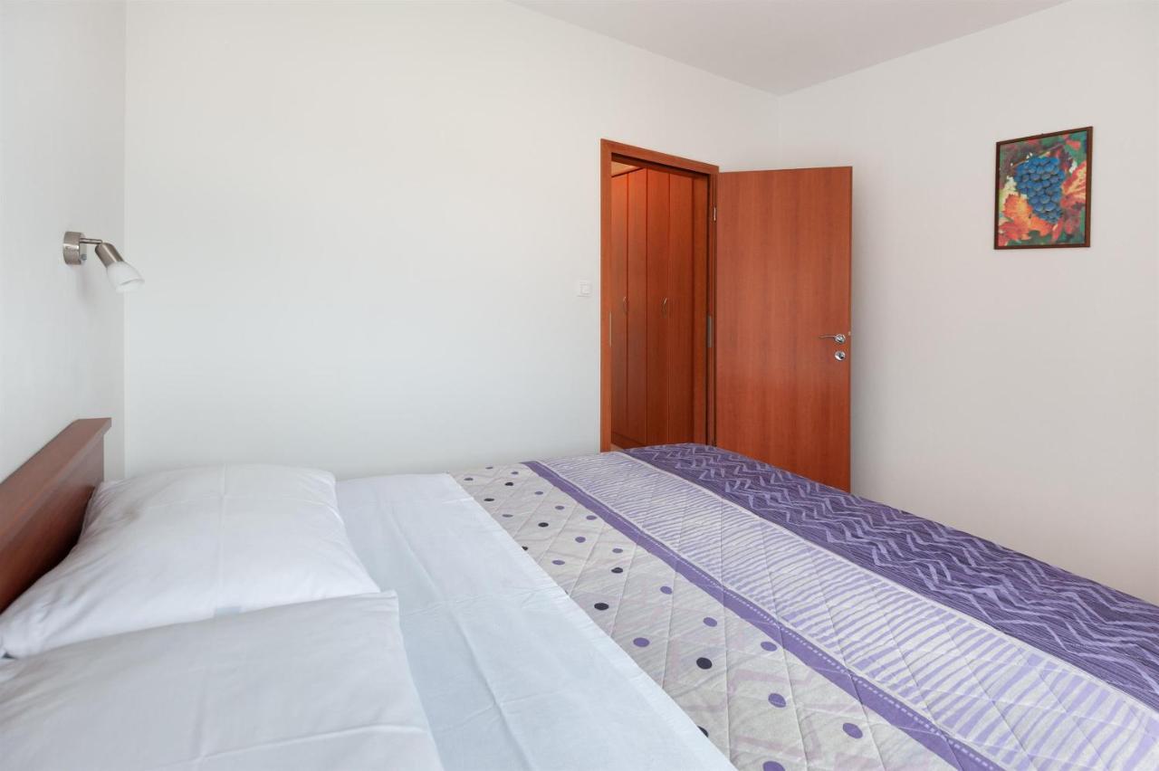 טרוגיר Apartments Lumaduma מראה חיצוני תמונה